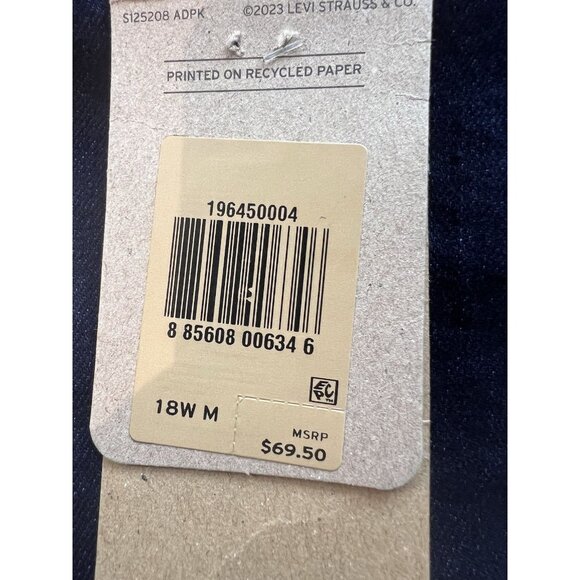 Levi's Women 315 Shaping Bootcut Mid Rise Zip Fly Stretch Jeans 18W Dark Blue - Picture 16 of 16